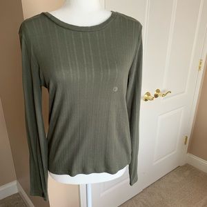 American Eagle long sleeve shirt